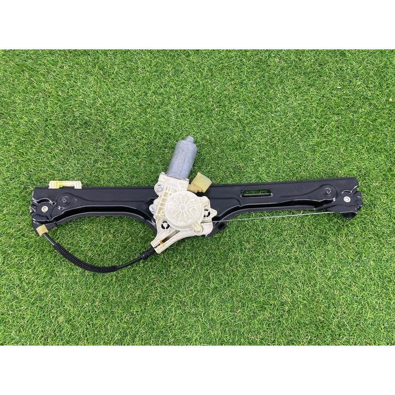 Механизм стеклоподъемника с мотором (кузов и элементы) BMW X5 E70 2012 3.0 N55 51357166381