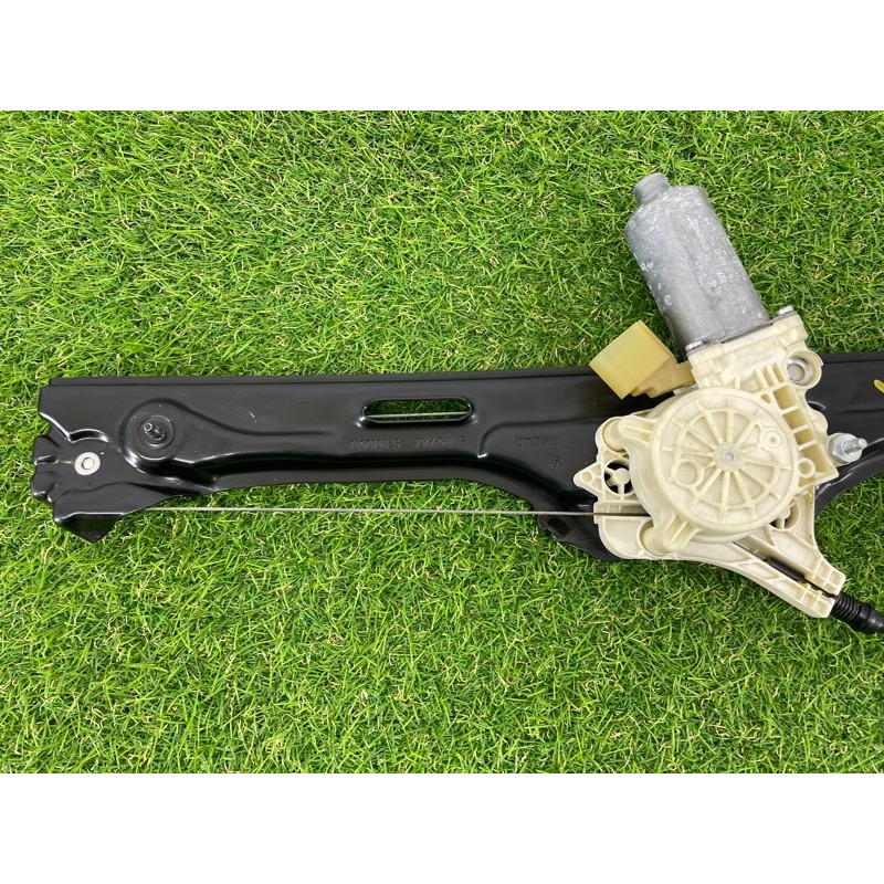 Механизм стеклоподъемника с мотором (кузов и элементы) BMW X5 E70 2012 3.0 N55 51357166382