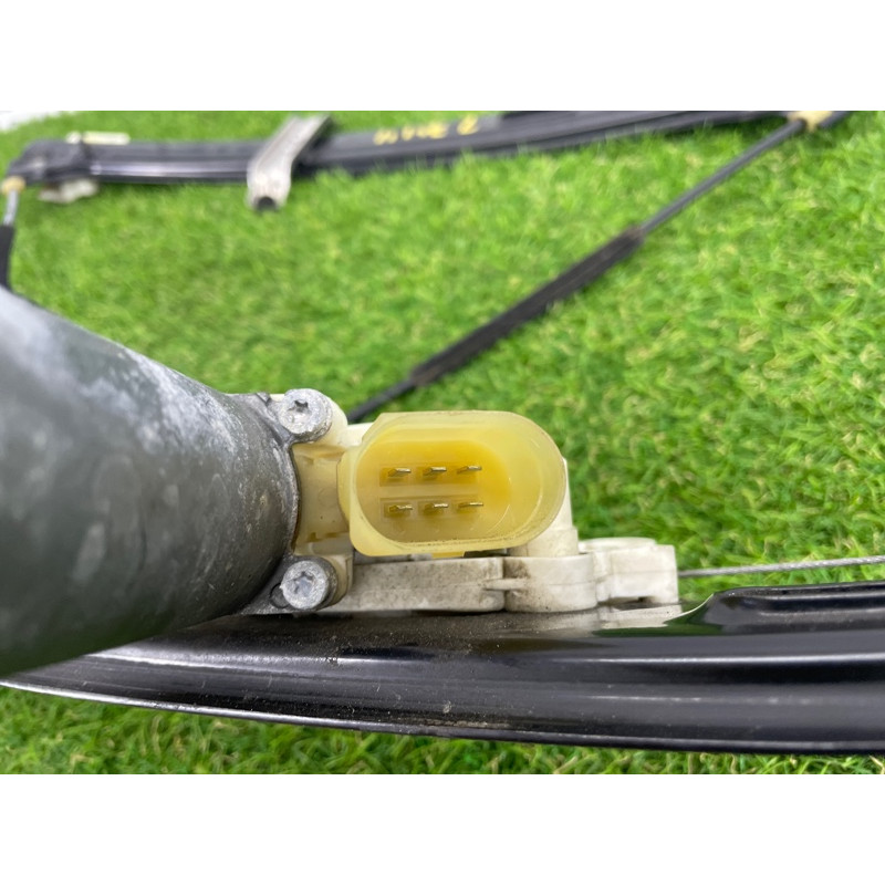 Механизм стеклоподъемника с мотором (кузов и элементы) BMW X5 E70 2012 3.0 N55 51337166380