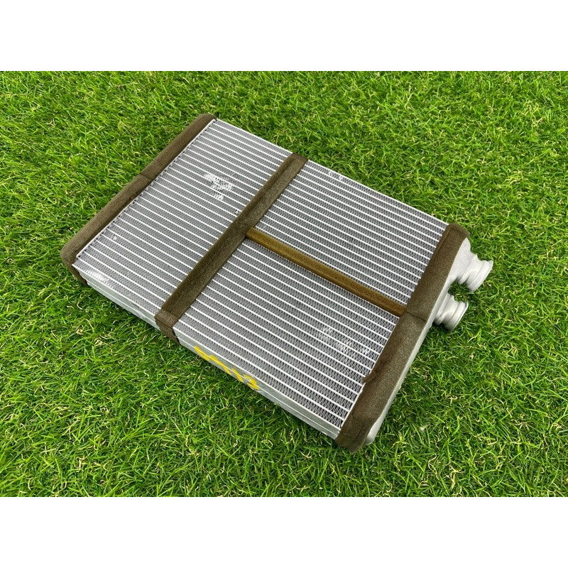 Радиатор печки (отопление и кондиционирование) AUDI A4 B8 2012 2.0 TFSI 8K0898037A