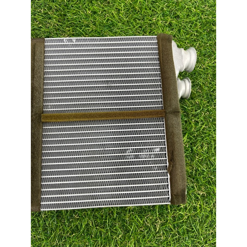 Радиатор печки (отопление и кондиционирование) AUDI A4 B8 2012 2.0 TFSI 8K0898037A