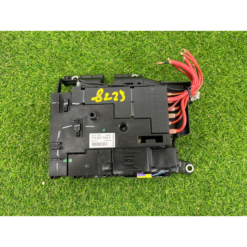 Блок предохранителей (электрика) Volkswagen Touareg NF 2012 3.6 7P0937548F