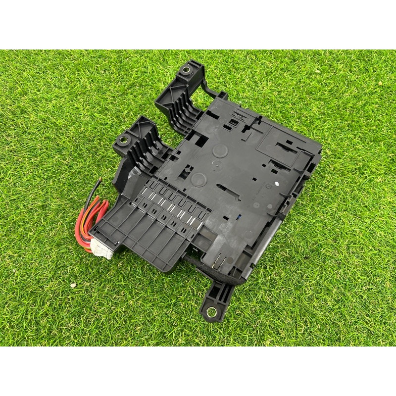 Блок предохранителей (электрика) Volkswagen Touareg NF 2012 3.6 7P0937548F