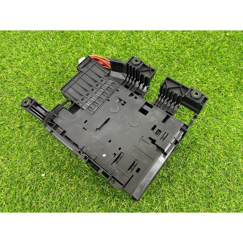 Блок предохранителей (электрика) Volkswagen Touareg NF 2012 3.6 7P0937548F