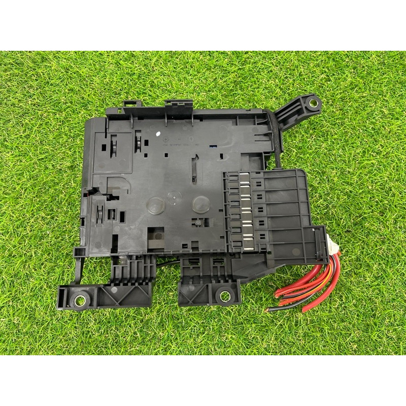 Блок предохранителей (электрика) Volkswagen Touareg NF 2012 3.6 7P0937548F