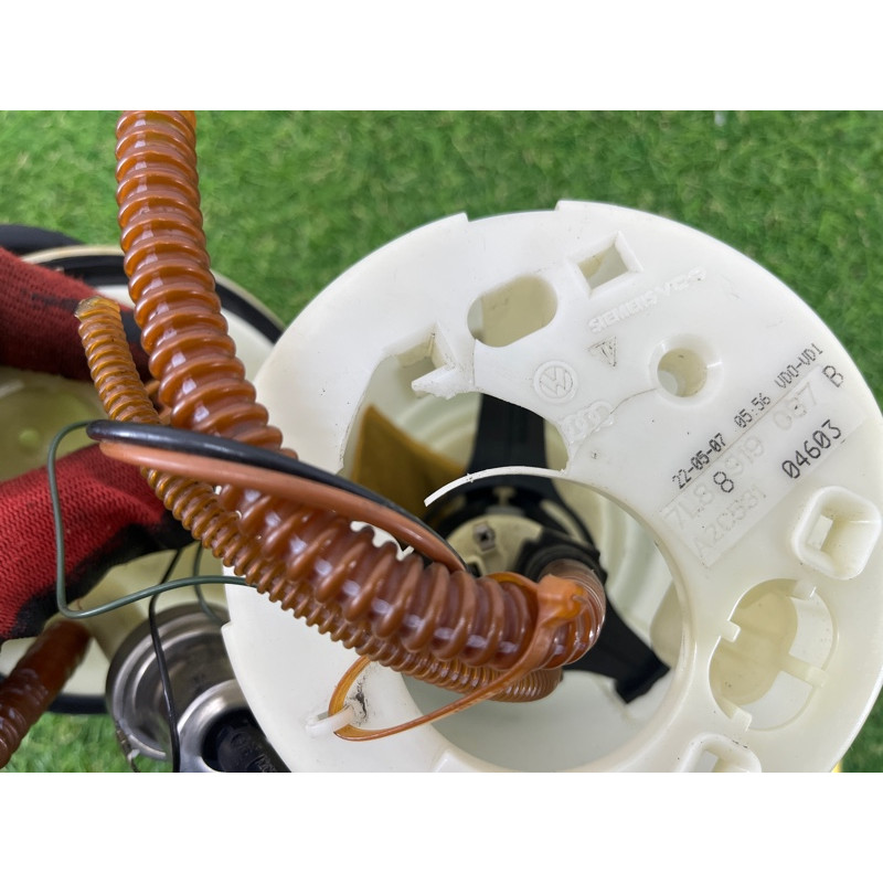 Паливний насос (паливна система) AUDI Q7 4L 2007 3.6 7L8919087B