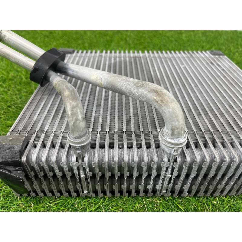 Испаритель кондиционера (отопление и кондиционирование) Volkswagen Touareg NF 2011 3.6 7P0820101B