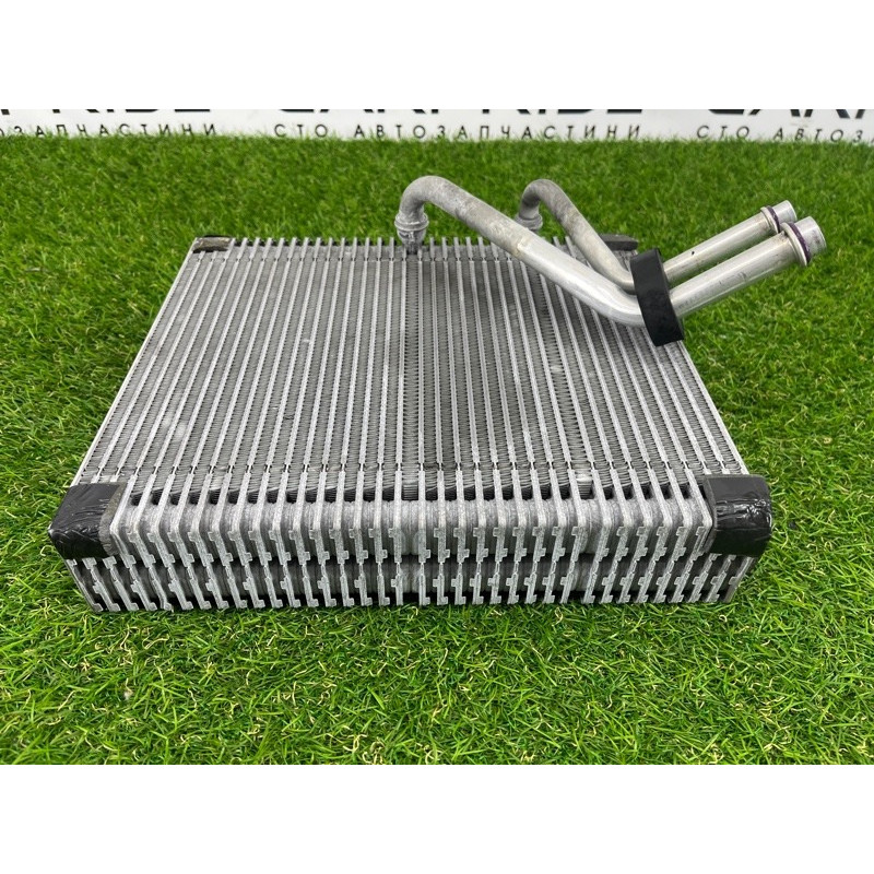 Испаритель кондиционера (отопление и кондиционирование) Volkswagen Touareg NF 2011 3.6 7P0820101B