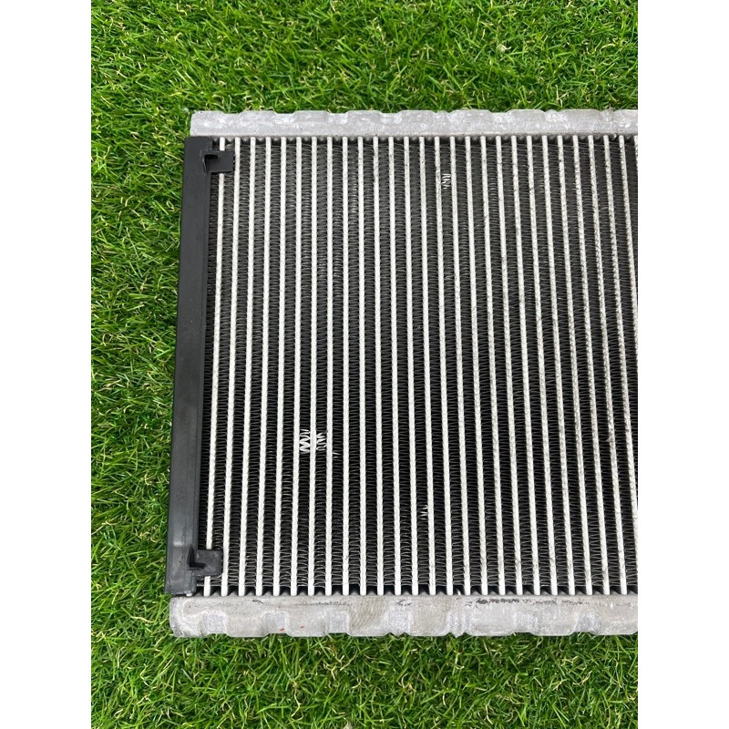 Испаритель кондиционера (отопление и кондиционирование) AUDI A4 B8 2012 2.0 TFSI 8K1898967A