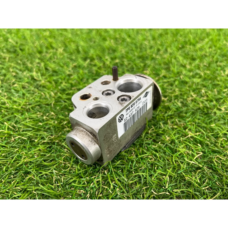 Клапан испарителя кондиционера (отопление и кондиционирование) PORSCHE CAYENNE 958 2012 4.8 95857231900