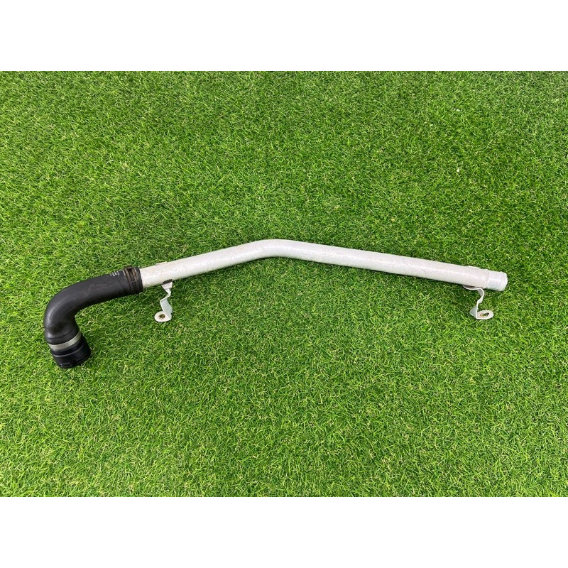 Трубка системы охлаждения (система охлаждения) Volkswagen Touareg NF 2011 3.6 7P0121070AF