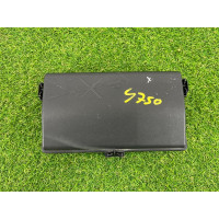 Крышка блока предохранителей