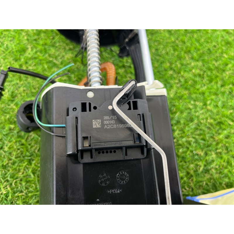 Топливный насос (топливная система) Volvo XC60 1 2015 31355023