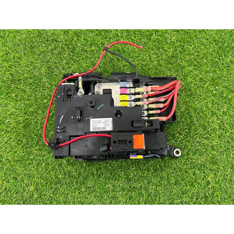 Распределитель B+, многоф. (электрика) PORSCHE CAYENNE 958 2013 3.6 95861030800