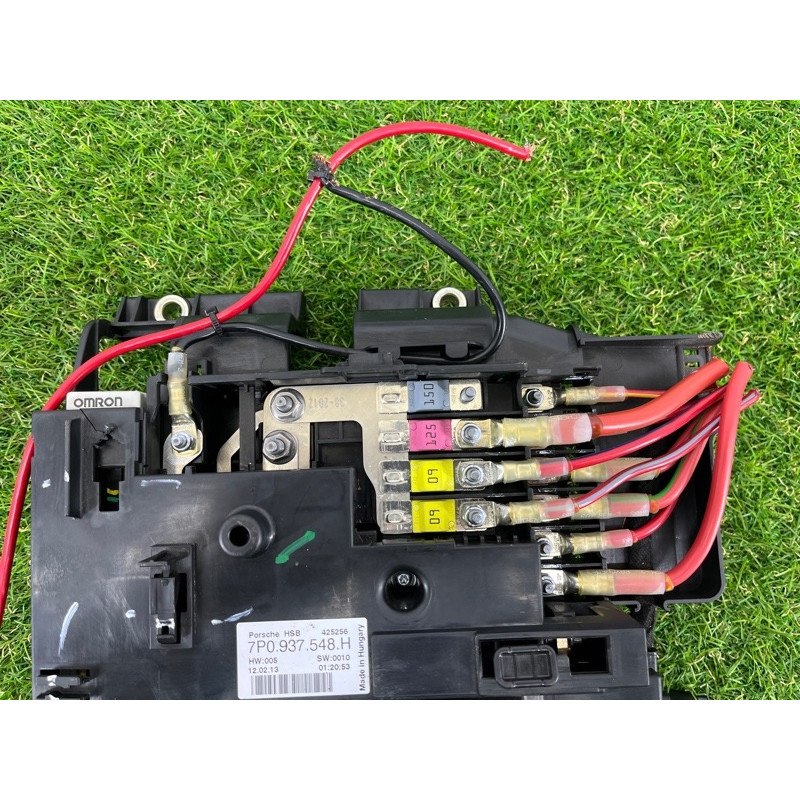 Распределитель B+, многоф. (электрика) PORSCHE CAYENNE 958 2013 3.6 95861030800