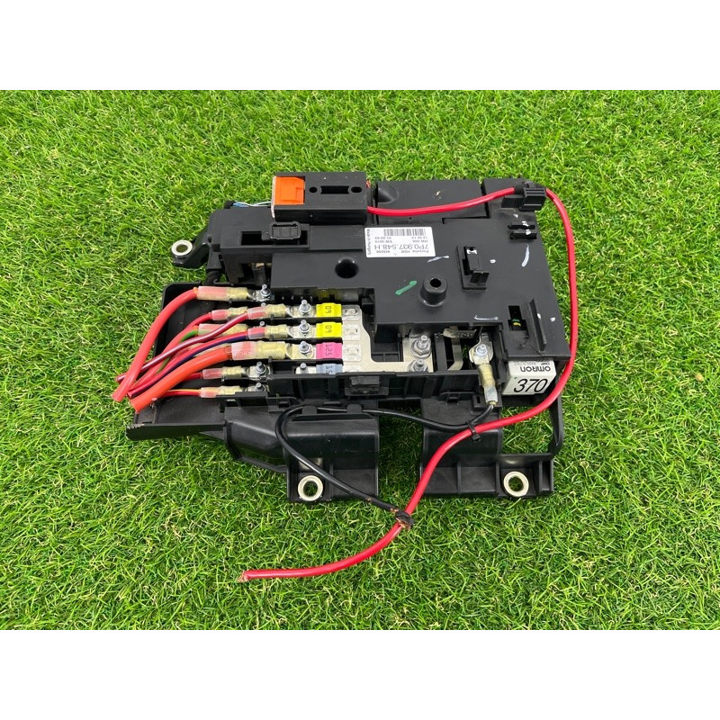 Распределитель B+, многоф. (электрика) PORSCHE CAYENNE 958 2013 3.6 95861030800