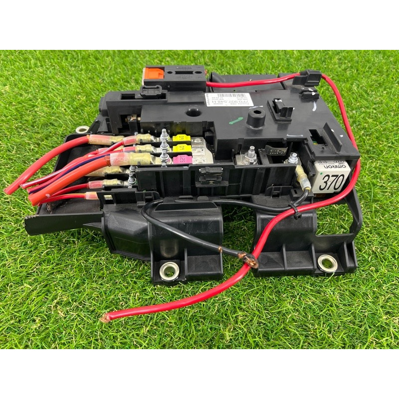 Распределитель B+, многоф. (электрика) PORSCHE CAYENNE 958 2013 3.6 95861030800