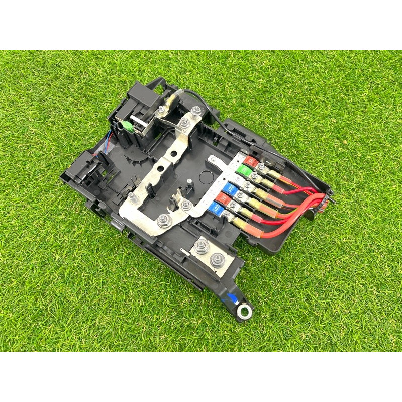 Блок предохранителей (электрика) Volkswagen Touareg NF 2011 3.6 7P0937548F