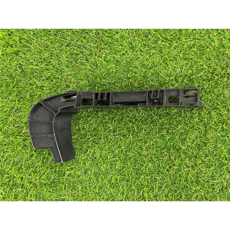 Крепление бампера (кузов и элементы) BMW X5 E70 2008 4.8 N62/TU 51117157987