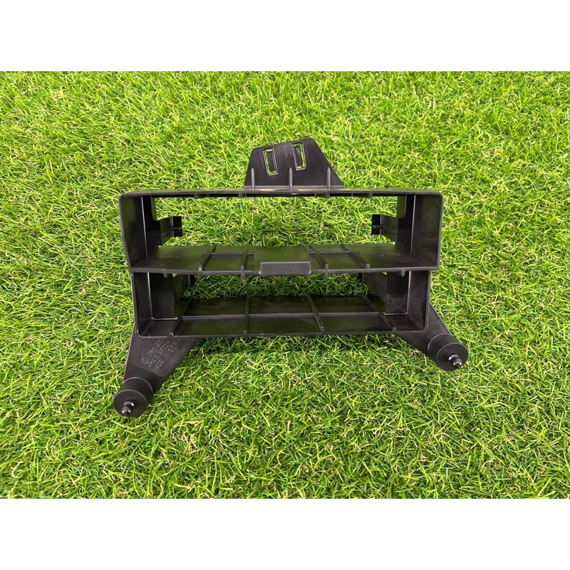 Кронштейн блока управления (кузов и элементы) Volkswagen Touareg NF 2012 3.0 7P6907179