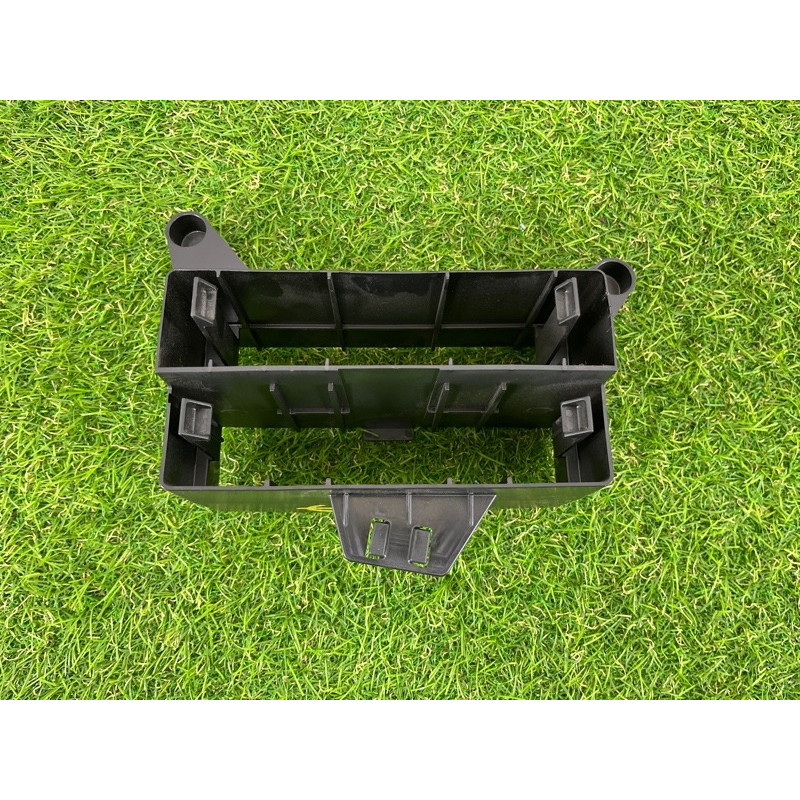 Кронштейн блока управления (кузов и элементы) Volkswagen Touareg NF 2012 3.0 7P6907179
