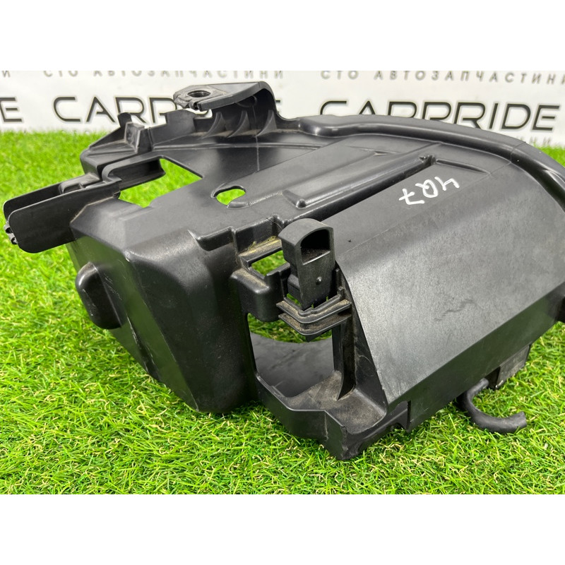 Кронштейн фары (кузов и элементы) AUDI Q7 4L 2014 3.0 TFSi CTWB 4L0941613B