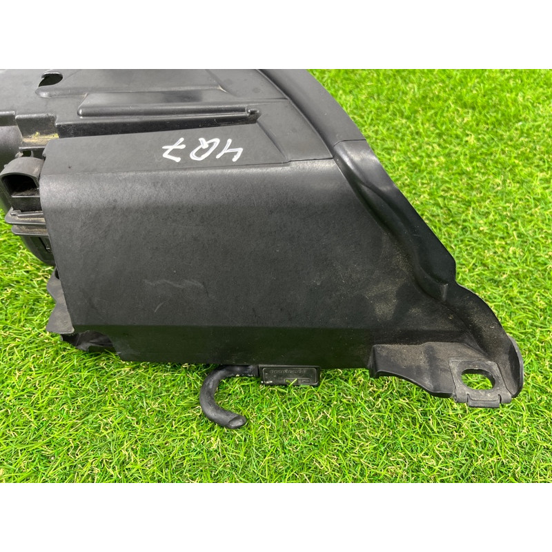 Кронштейн фары (кузов и элементы) AUDI Q7 4L 2014 3.0 TFSi CTWB 4L0941613B