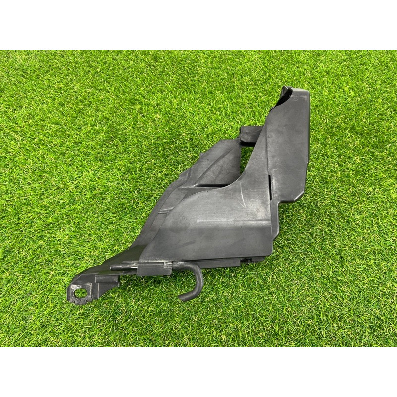 Кронштейн фары (кузов и элементы) AUDI Q7 4L 2014 3.0 TFSi CTWB 4L0941613B