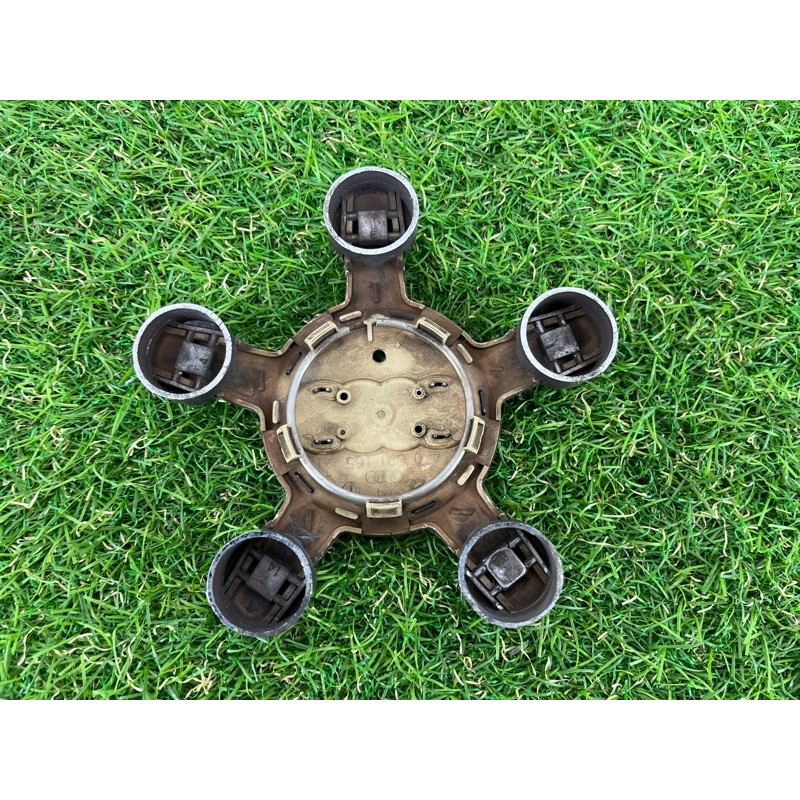 Колпачок колеса декоративный (аксессуары) AUDI A7 4G 2013 3.0 CGXB 4F0601165N