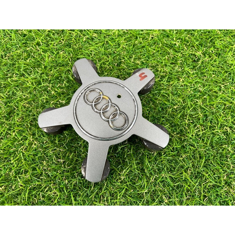 Колпачок колеса декоративный (аксессуары) AUDI A7 4G 2013 3.0 CGXB 4F0601165N