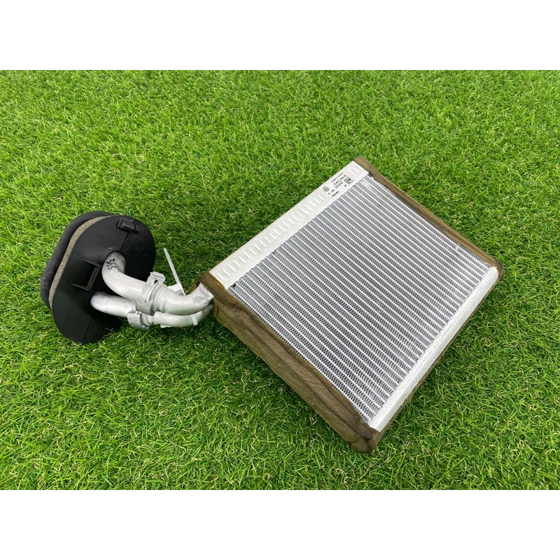 Радиатор печки (отопление и кондиционирование) Volkswagen Touareg NF 2012 3.0 7P0819031