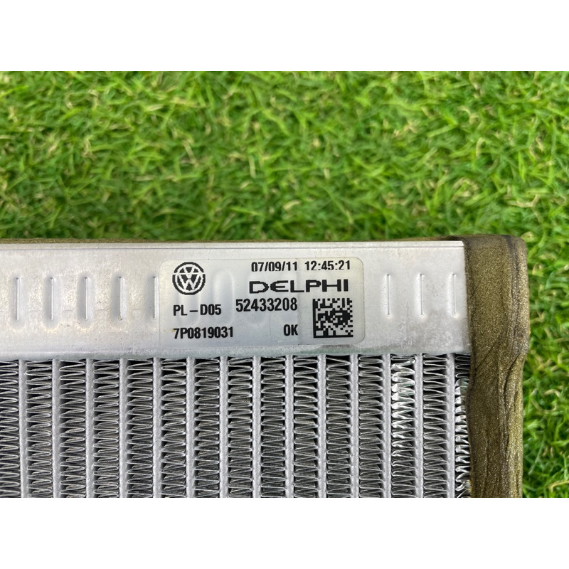 Радиатор печки (отопление и кондиционирование) Volkswagen Touareg NF 2012 3.0 7P0819031