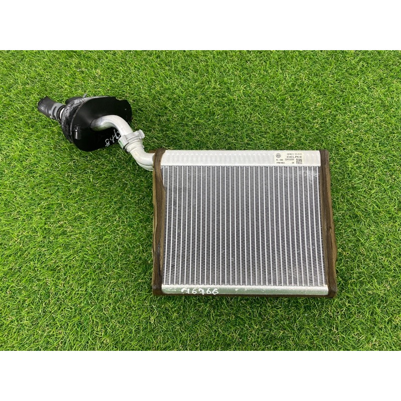 Радиатор печки (отопление и кондиционирование) PORSCHE CAYENNE 958 2012 4.8 95857232600