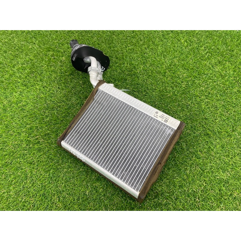 Радиатор печки (отопление и кондиционирование) PORSCHE CAYENNE 958 2012 4.8 95857232600