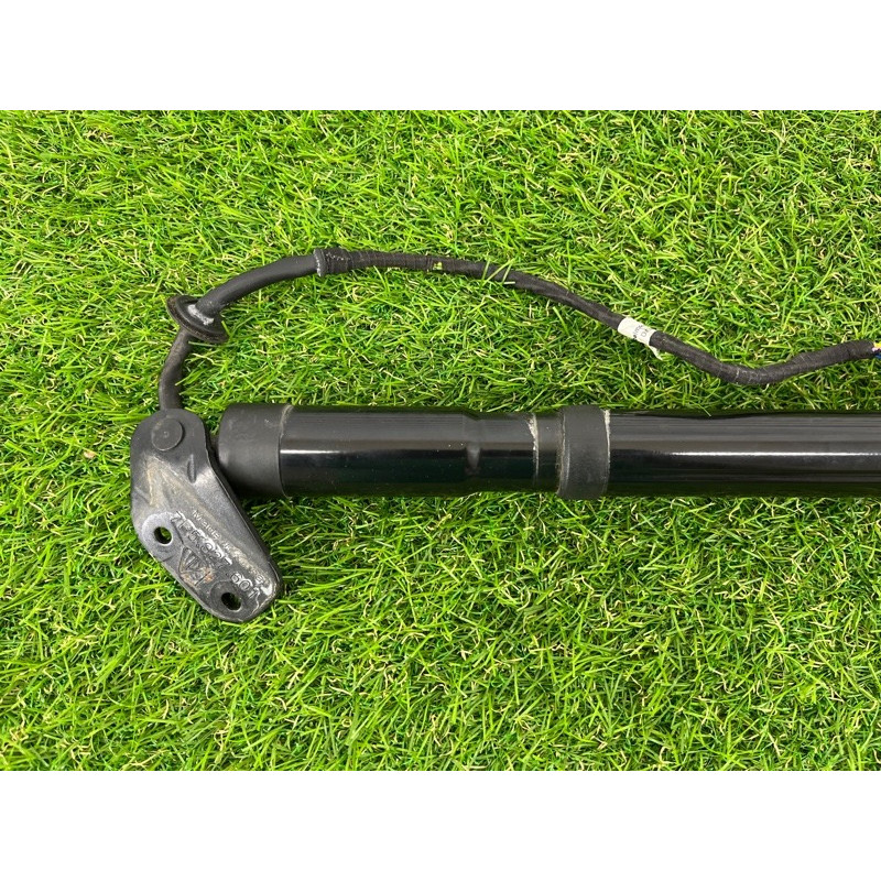 Привод двери багажника (электрика) PORSCHE CAYENNE 958 2012 4.8 95851285105