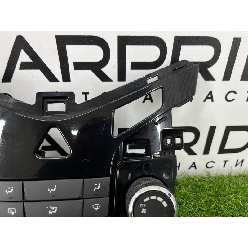 Блок управления климат-контролем (электрика / блок управления) CHEVROLET Cruze J300 2011 1.4 95017054