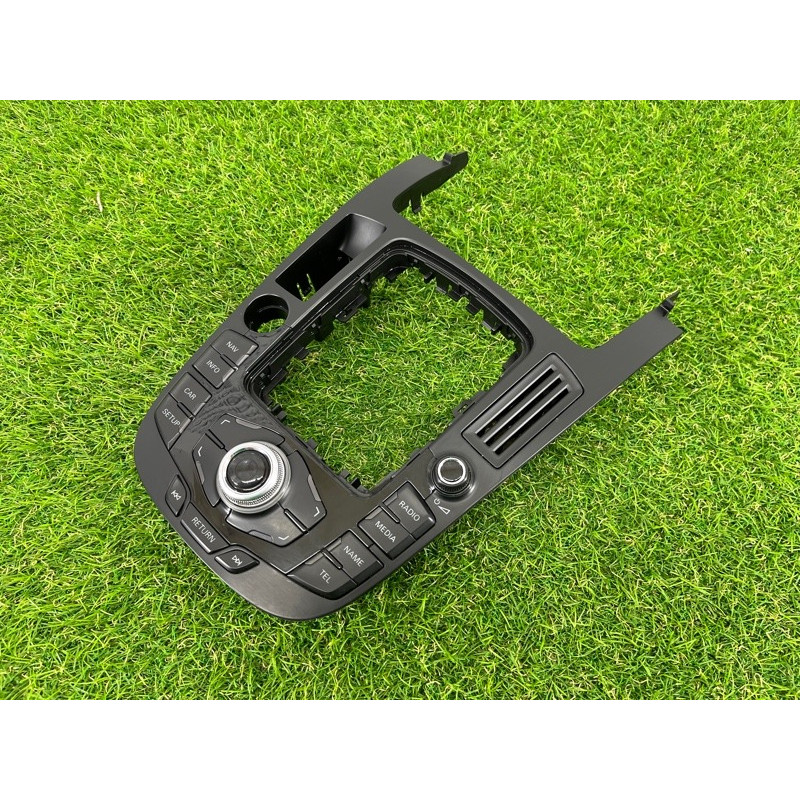 Панель управления мультимедиа (электрика / блок управления) AUDI A4 B8 2012 2.0 TFSI 8T0919609GWFX