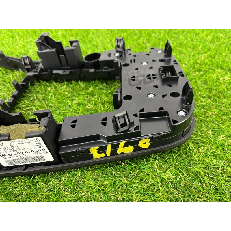 Панель управления мультимедиа (электрика / блок управления) AUDI A4 B8 2012 2.0 TFSI 8T0919609GWFX