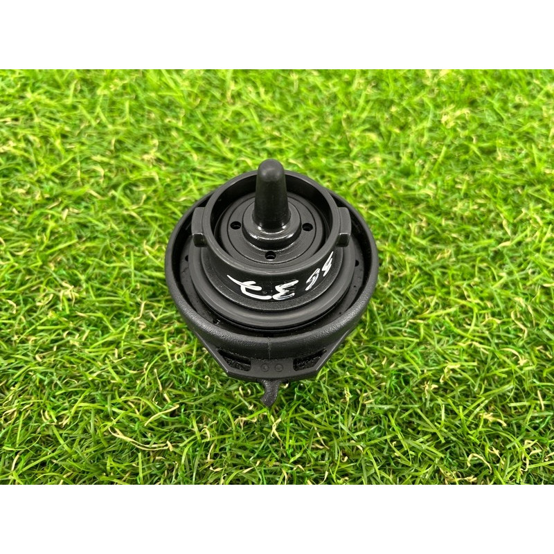 Крышка топливного бака (топливная система) Volkswagen Touareg NF 2012 3.0 7P6201550