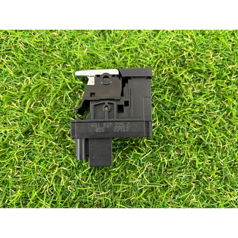 Кнопка стояночного тормоза (электрика / кнопки) AUDI A7 4G 2013 3.0 CGXB 4G1927225C