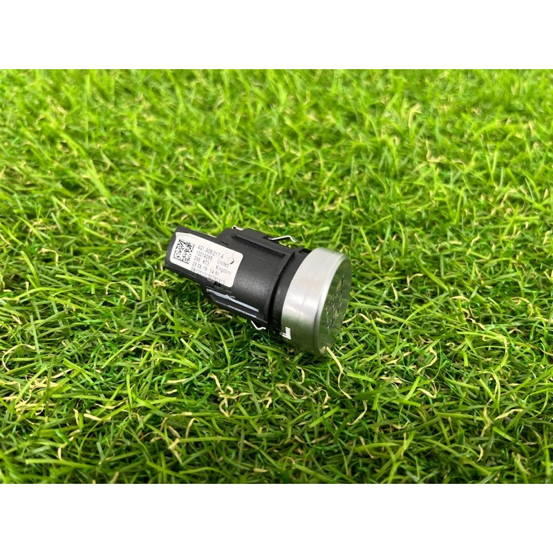 Кнопка Start Stop (электрика / кнопки) AUDI A7 4G 2013 3.0 CGXB 4G1905217A