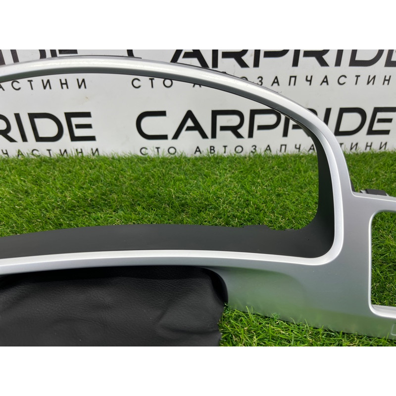 Накладка щитка приладів (салон) Volkswagen Touareg NF 2012 3.0 7P1857221BQB4