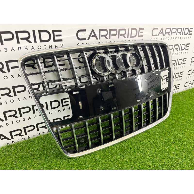Решетка радиатора (наружные элементы кузова) AUDI Q7 4L 2014 3.0 TFSi CTWB 4L0853651HT94