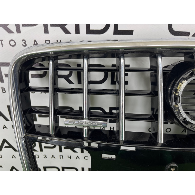 Решетка радиатора (наружные элементы кузова) AUDI Q7 4L 2014 3.0 TFSi CTWB 4L0853651HT94