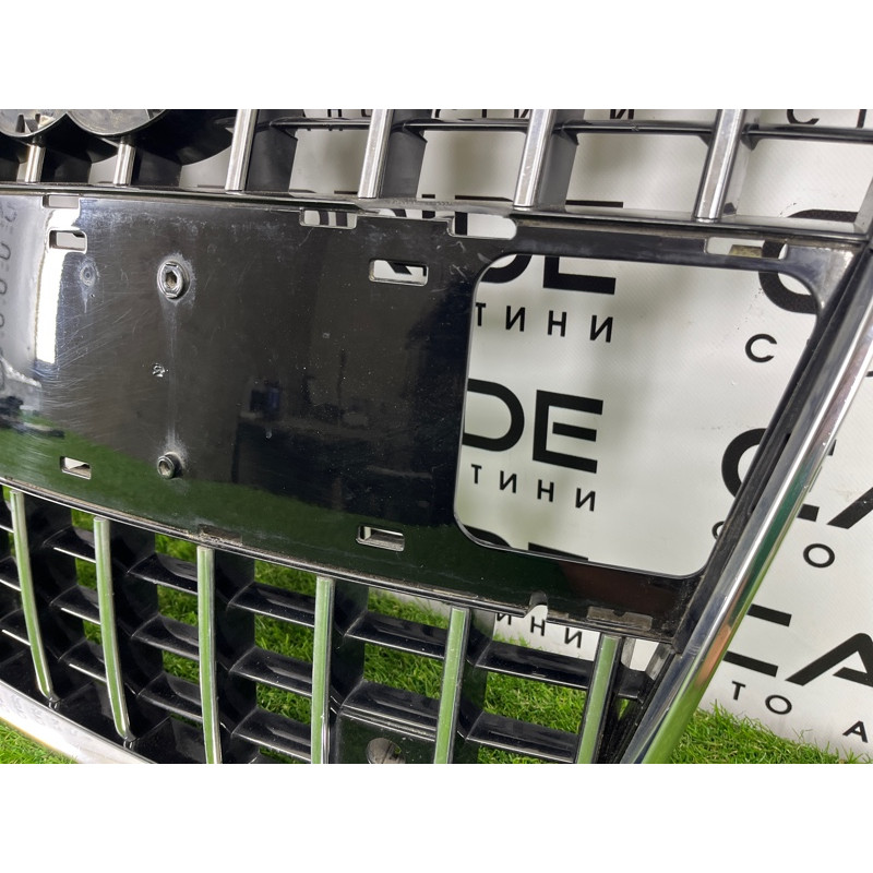 Решетка радиатора (наружные элементы кузова) AUDI Q7 4L 2014 3.0 TFSi CTWB 4L0853651HT94