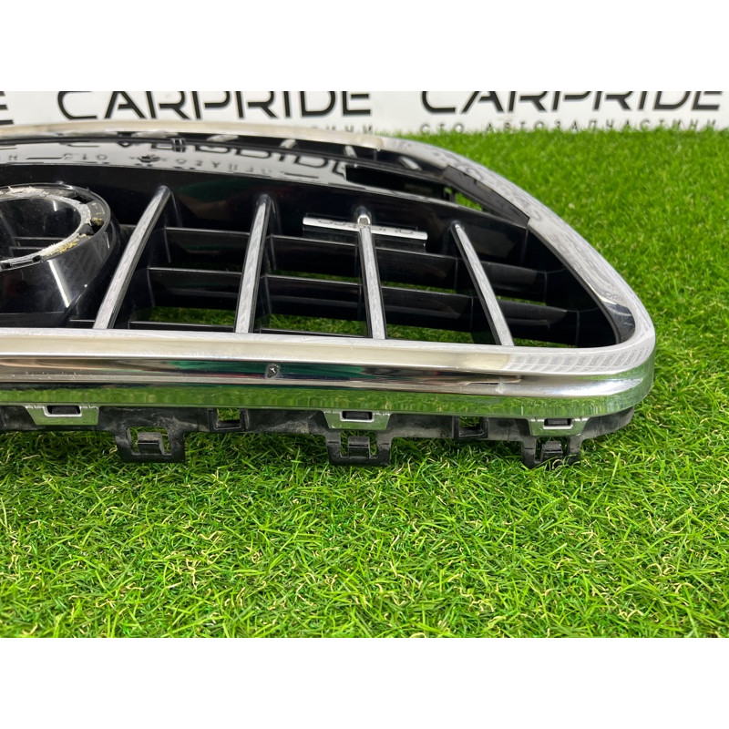 Решетка радиатора (наружные элементы кузова) AUDI Q7 4L 2014 3.0 TFSi CTWB 4L0853651HT94