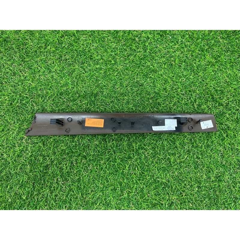 Декоративная накладка карты двери (салон) Volkswagen Touareg NF 2012 3.6 7P6867449DME1