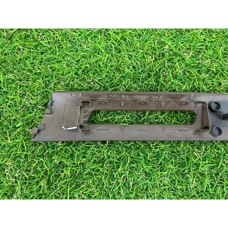 Декоративна накладка карти дверей (салон) Volkswagen Touareg NF 2012 3.6 7P6867439FME1