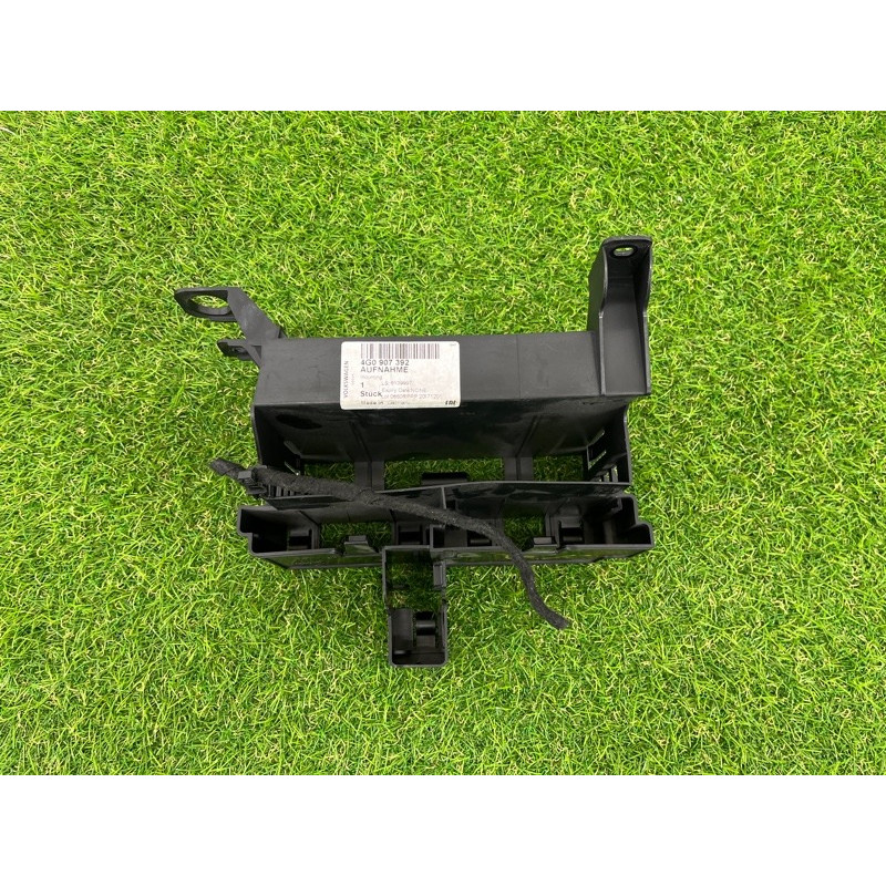 Кронштейн блока управления (кузов и элементы) AUDI A7 4G 2013 3.0 CGXB 4G0907392