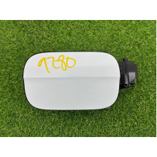 Лючок топливного бака